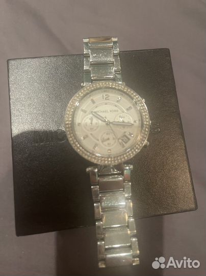 Michael kors часы