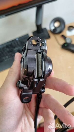 Гидравлический тормоз Shimano deore xt 8100
