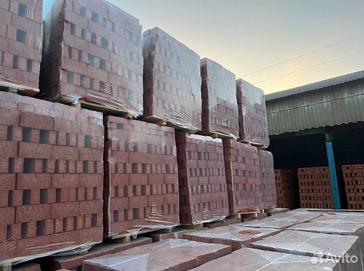 Кирпич рядовой красный