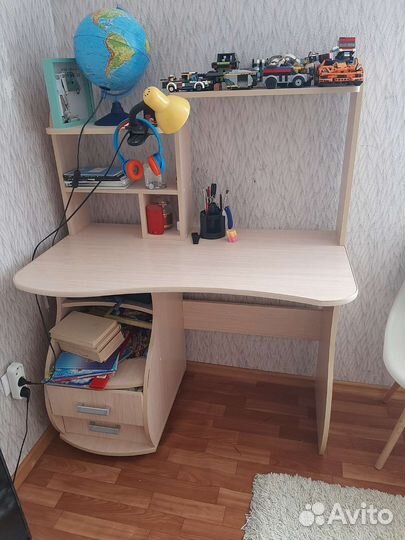 Компьютерный столик бу