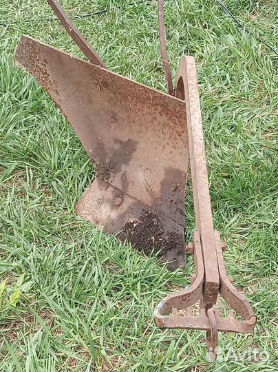 Конный плуг