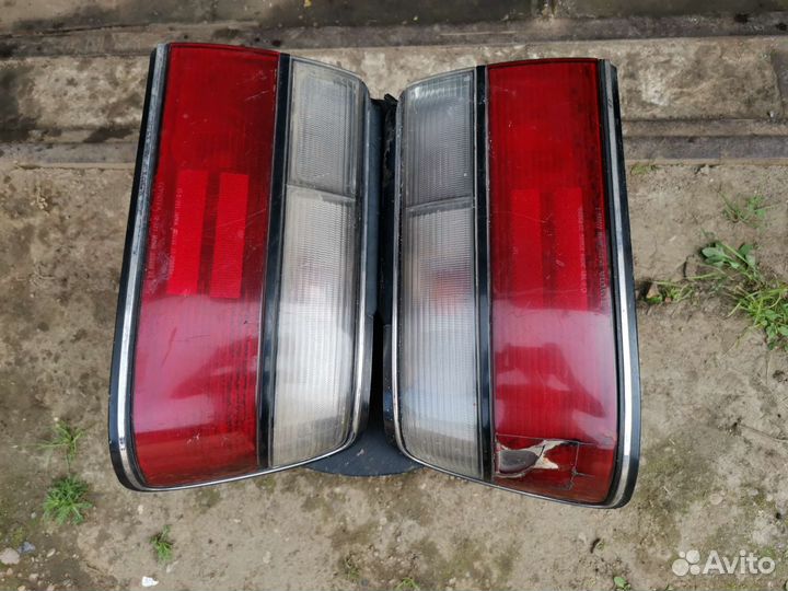 Стоп сигнал Toyota corolla (AE90)