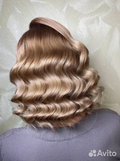 Причёски и макияж