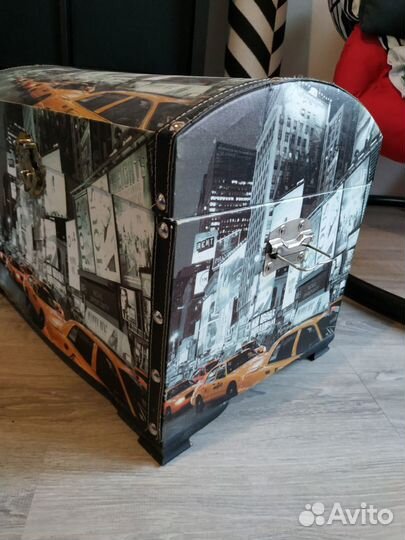 Два сундука