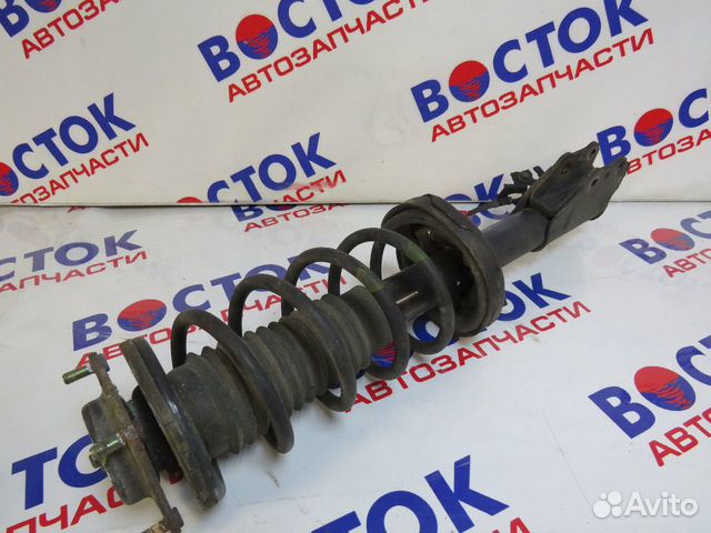 Стойка Перед Право mazda MPV LW3W