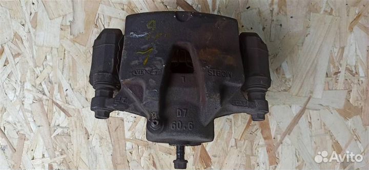 Суппорт передний левый Kia Sportage IV 4 QL 2016