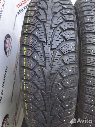 Hankook Winter I'Pike 215/65 R17 98T