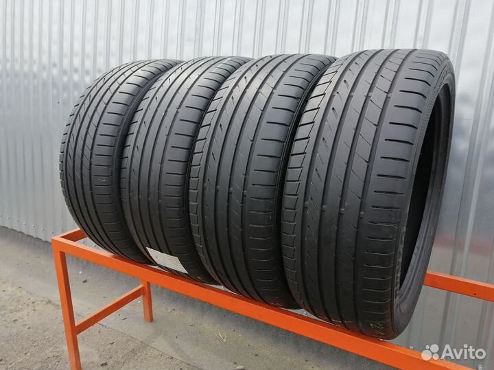 Dunlop SP Sport Maxx TT 215/45 R18 98Y
