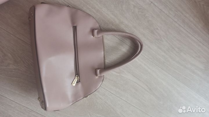 Сумка женская короткая ручка