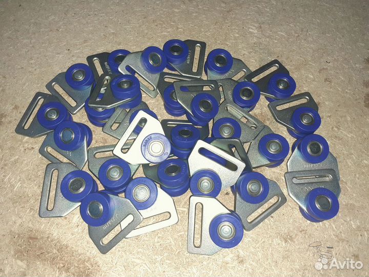 Ролики сдвижной крыши, ролики штор и стоек