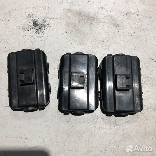 Корпус, защита разъемов для Honda GL1500 Gold Wing