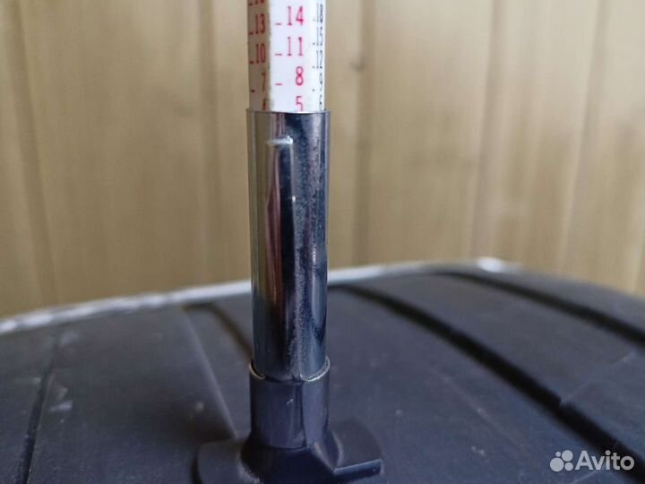 Michelin Pilot Super Sport 255/45 R19 104Y