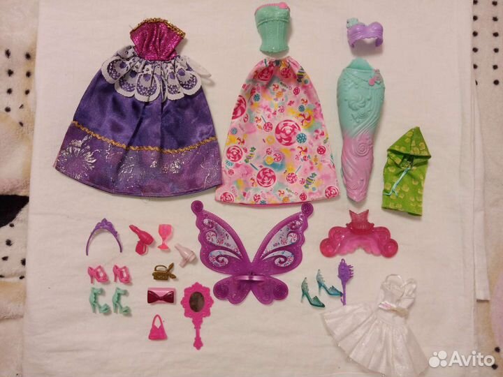 Одежда и аксессуары для Барби пакетом