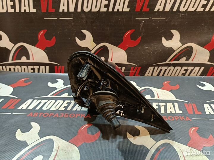 Зеркало правое Peugeot 206