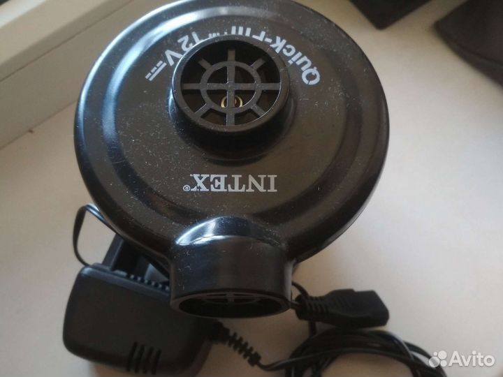 Насос аккумуляторный для матраса