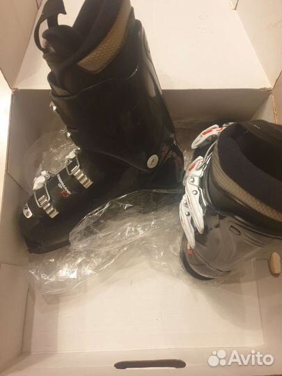 Ботинки горнолыжные 23