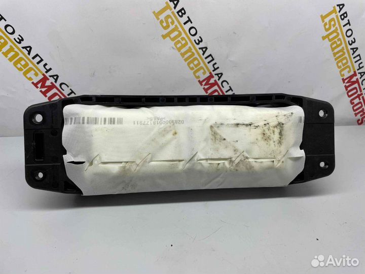 Подушка безопасности пассажирская (в торпедо) Merc