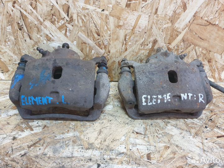 Суппорт тормозной передний Honda Element