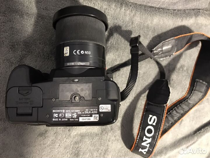 Зеркальный фотоаппарат sony a200