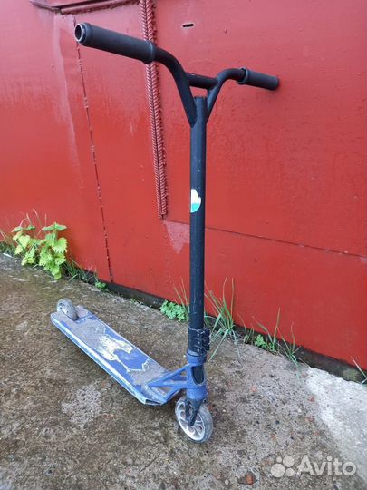 Трюковой самокат стрит