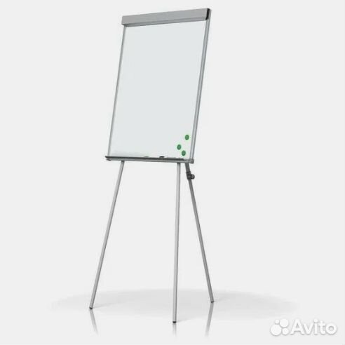 Доска-флипчарт магнитно-маркерная на треноге