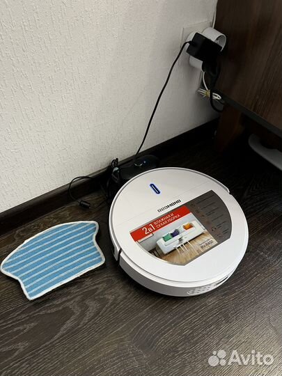 Робот пылесос redmond rv r450