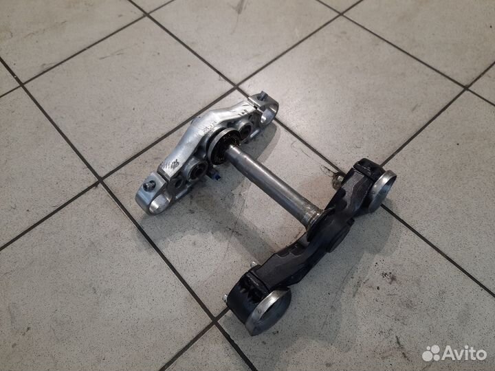 Траверсы со стойками Yamaha XVS950 Midnight Star