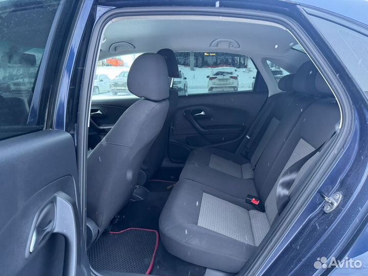 Volkswagen Polo 1.6 AT, 2012, 229 845 км