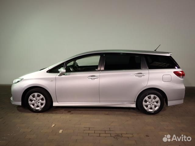 Toyota Wish 1.8 CVT, 2011, 45 213 км