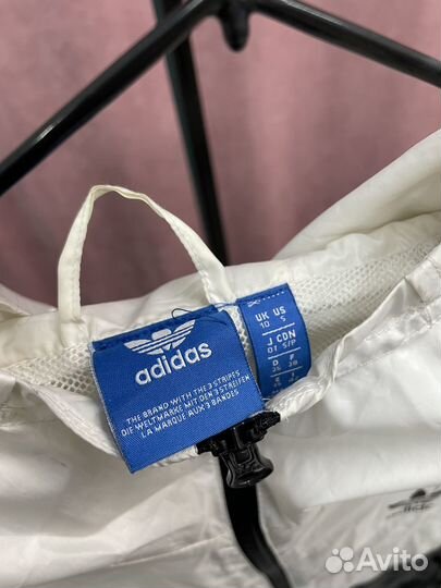 Ветровка adidas