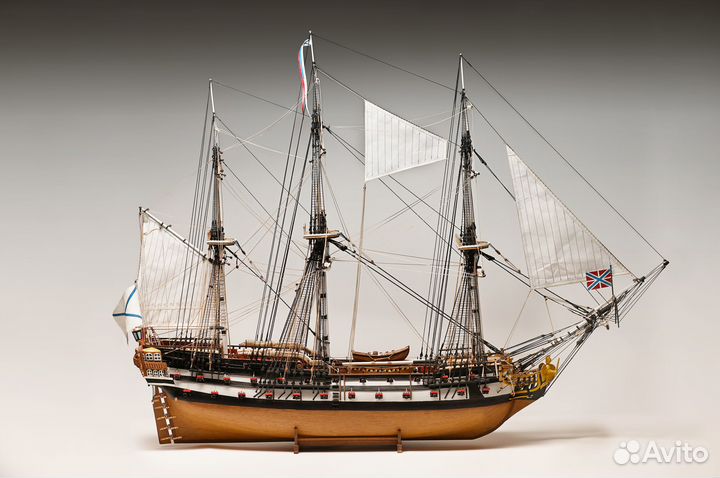 Модель корабля Три иерарха историческая копия