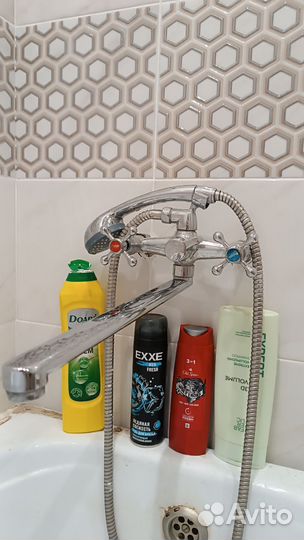 Смеситель для ванны с душем