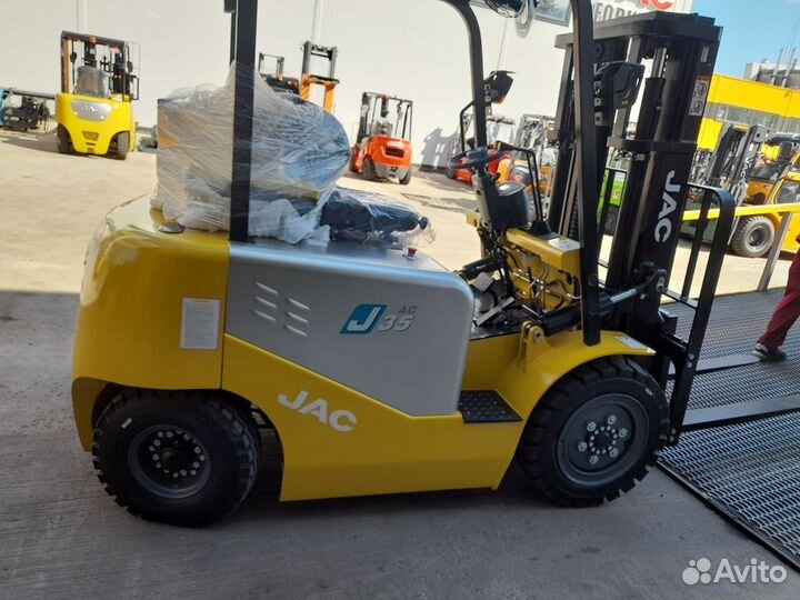 Вилочный погрузчик JAC CPD 35, 2023