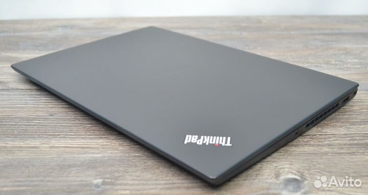 Lenovo X1 Carbon Gen 5 i7