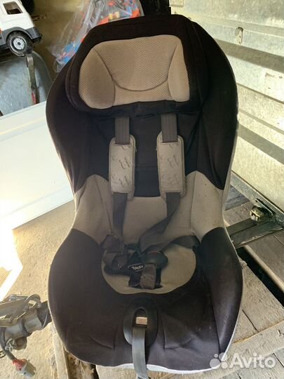 Детское автомобильное кресло