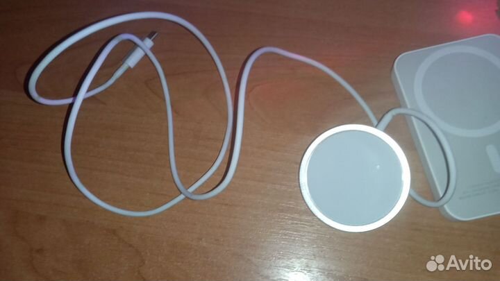 Повер банк для Айфона китайский