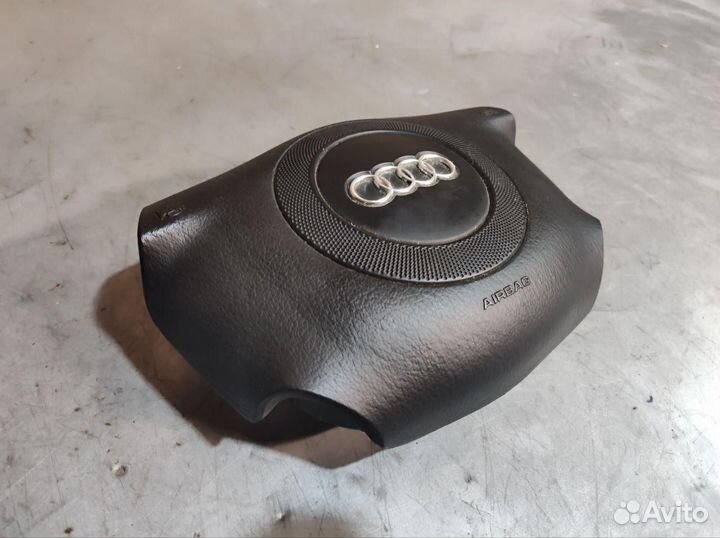 AirBag водительская Audi A6 4B/C5 (1997 - 2001)