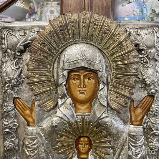 Икона Знамение в шикарном окладе