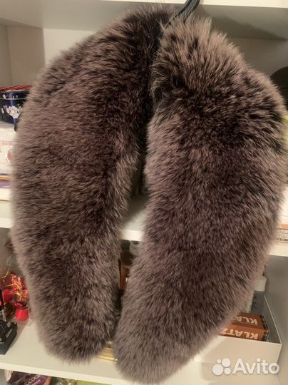 Меховой воротник новый