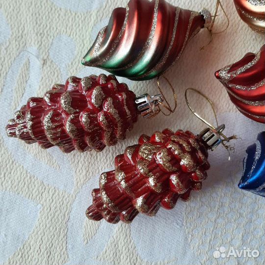 Новогодние игрушки