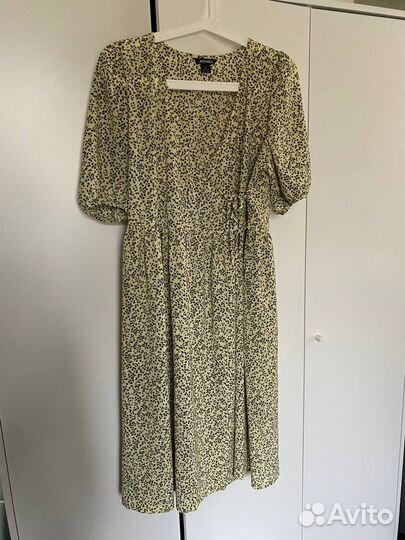 Платье monki XS