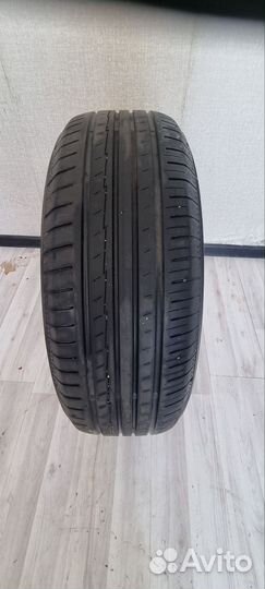 Yokohama BluEarth AE50 215/65 R17 99V