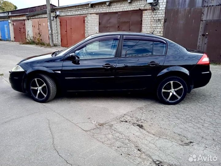 Renault Megane 2.0 AT, 2005, 198 200 км