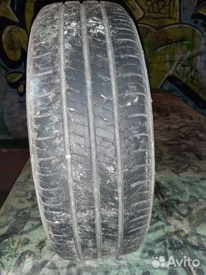 Kumho Ecsta 711 205/65 R16