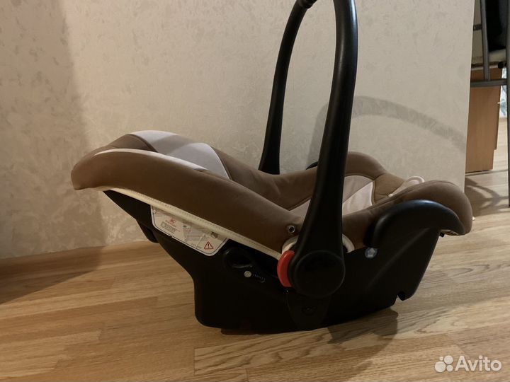 Автолюлька от 0 до 11 кг; berbere