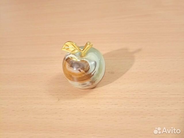 Яблочко из агата