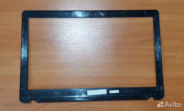 Рамка матрицы (экран) ноутбук Asus 550