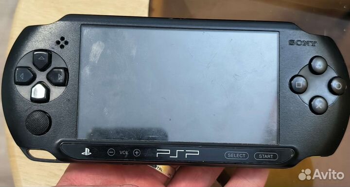 Sony PSP e1008