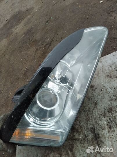 Фара передняя правая Форд Фокус 2 до рестайлинг