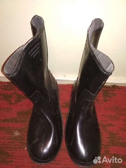 Резиновые сапоги 43-44